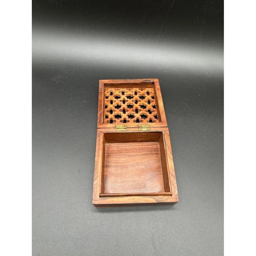 Hand Carved Indian‎ Hardwood Wood box India Intricate Trinket Box